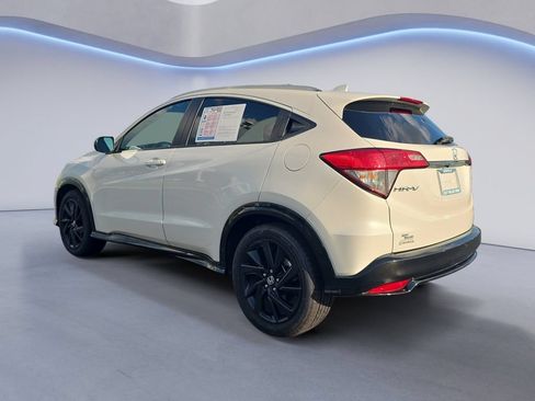 Used 2022 Honda HR-V Sport image 3