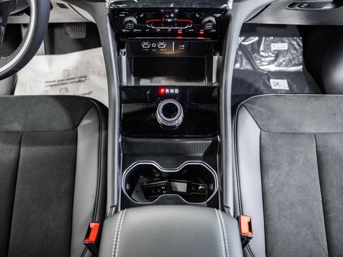 New 2025 Jeep Grand Cherokee Altitude w/ Trailer Tow Package image 24