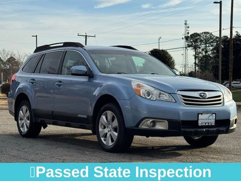 Used 2012 Subaru Outback 2.5i Premium w/ All-Weather Pkg image 11