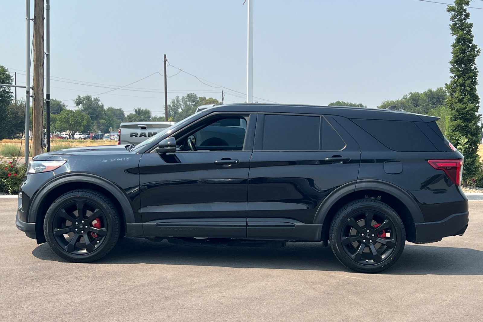 Used 2022 Ford Explorer ST w/ Equipment Group 401A AWD/4WD image 10