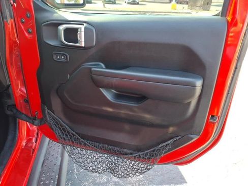 Used 2018 Jeep Wrangler Unlimited Sport S AWD/4WD image 20