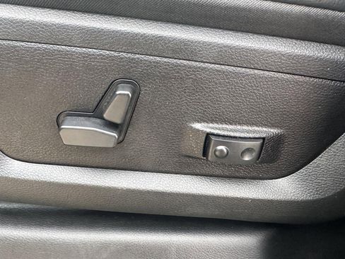 Used 2024 RAM 2500 Laramie w/ Safety Group image 17