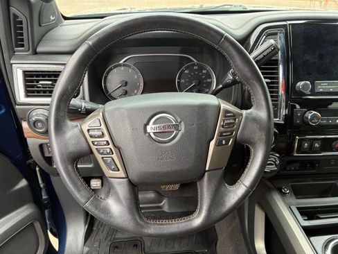 Used 2022 Nissan Titan Platinum Reserve w/ Moonroof Package AWD/4WD image 15