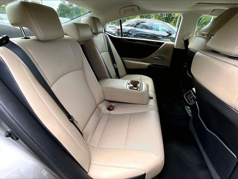 Used 2021 Lexus ES 350 w/ Premium Package FWD image 20
