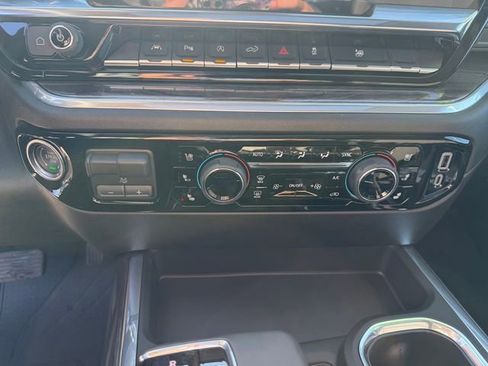 New 2026 Chevrolet Silverado 1500 LTZ w/ Technology Package image 28