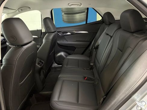 Used 2025 Buick Envision Preferred AWD/4WD image 17