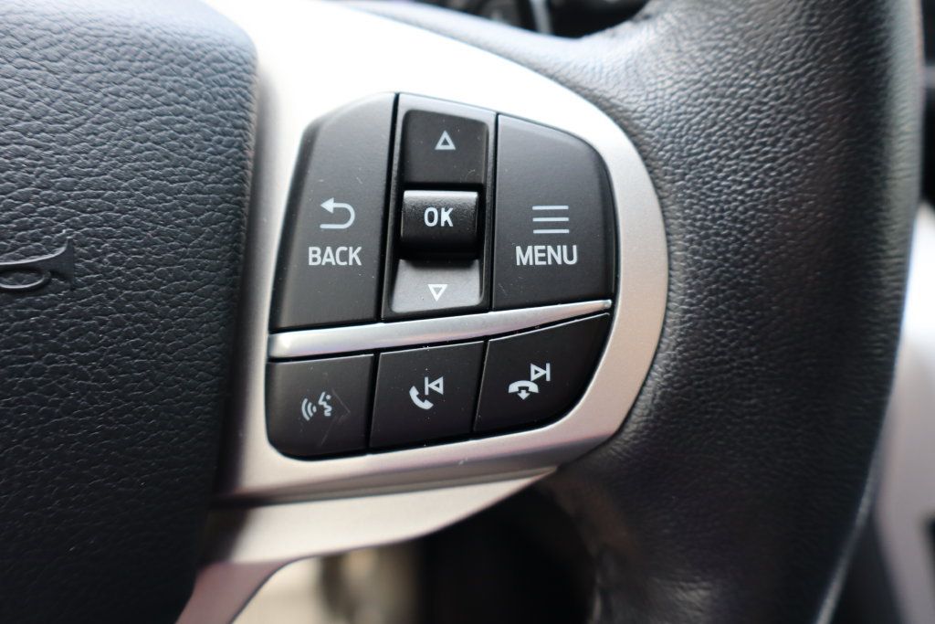 Used 2020 Ford Explorer XLT w/ Equipment Group 202A AWD/4WD image 22