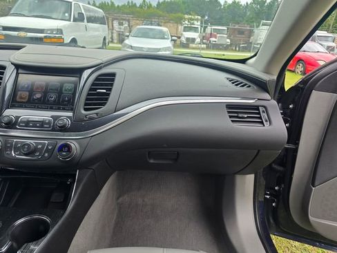 Used 2018 Chevrolet Impala LT w/ LT Convenience Package FWD image 35