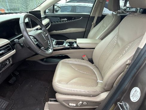 Used 2021 Lincoln Nautilus FWD w/ Equipment Group 101A image 27