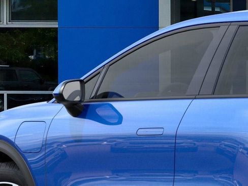 New 2026 Chevrolet Equinox EV LT image 12