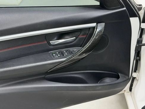 Used 2017 BMW 330i Sedan RWD image 31