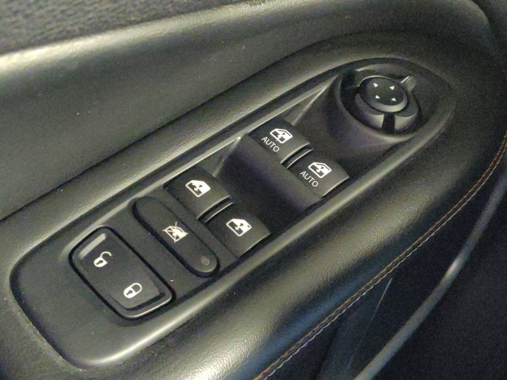 Used 2021 Jeep Compass Latitude FWD image 27