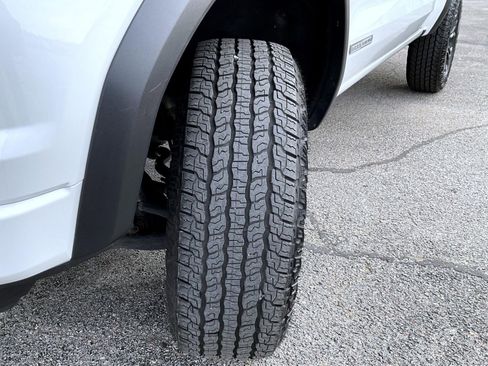 Used 2024 GMC Canyon Elevation w/ Trailering Package image 23