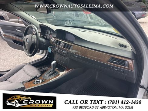 Used 2010 BMW 328i xDrive Sedan AWD/4WD image 13