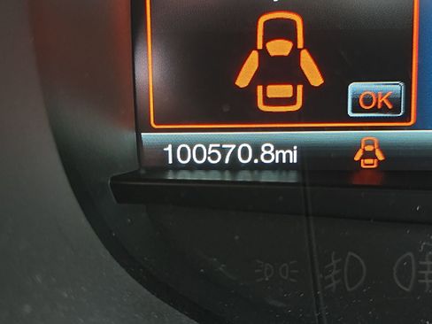 Used 2018 Ford Edge Titanium w/ Equipment Group 301A image 14