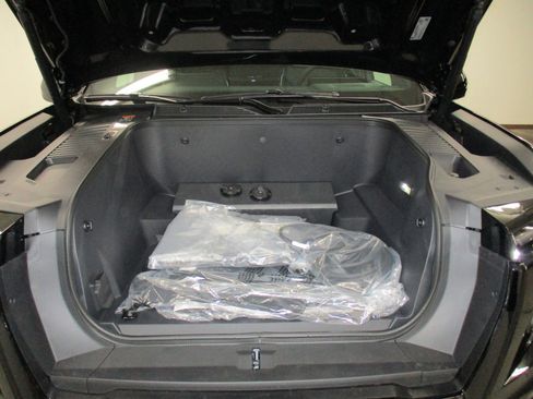 New 2026 GMC Sierra EV Elevation w/ Premium Package image 10