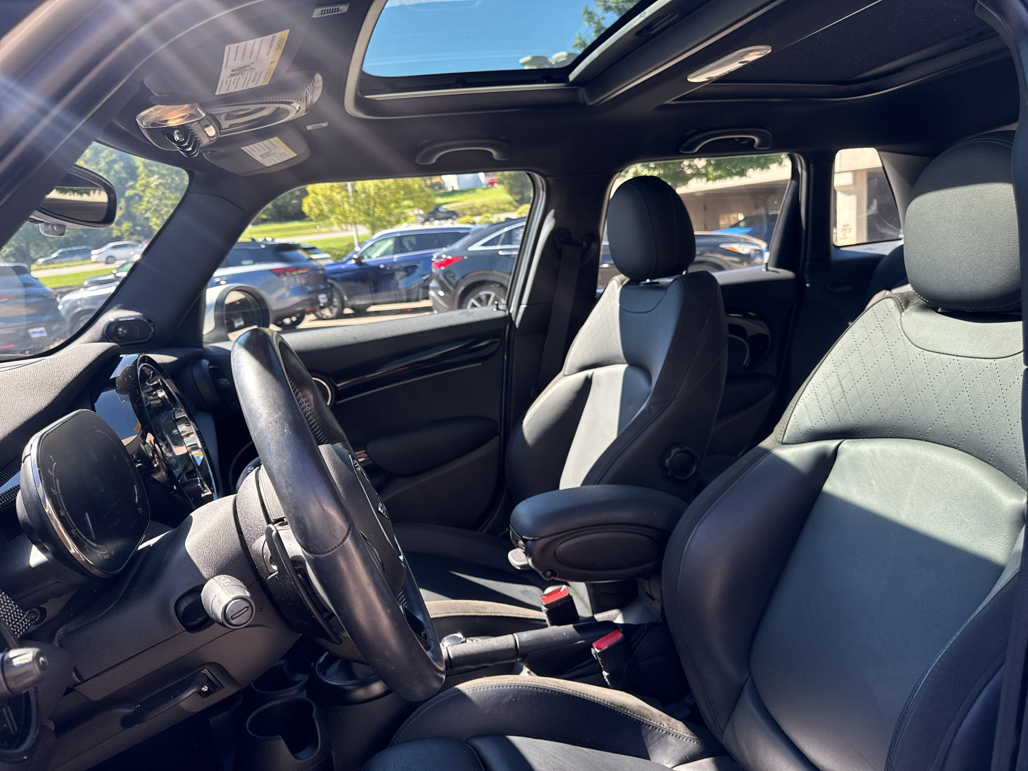 Used 2024 MINI Cooper S FWD image 12