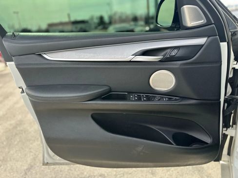 Used 2015 BMW X6 xDrive50i image 22