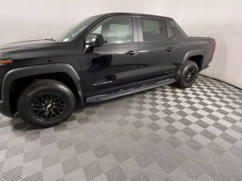 New 2024 Chevrolet Silverado EV W/T image 5