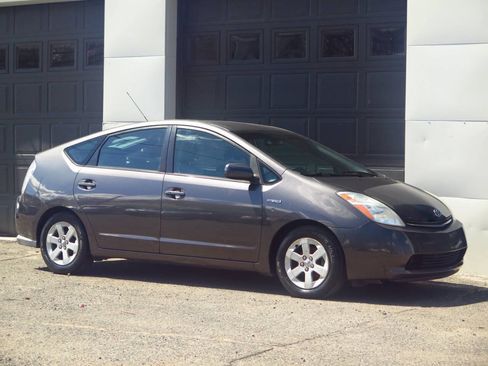 Used 2009 Toyota Prius FWD image 6