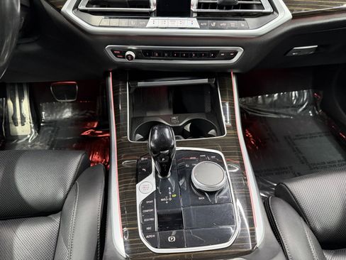 Used 2023 BMW X5 xDrive40i w/ M Sport Package image 15