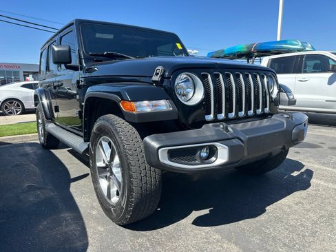 Used 2020 Jeep Wrangler Unlimited Sahara AWD/4WD image 5