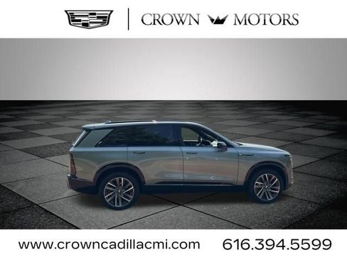 New 2026 Cadillac Vistiq Sport image 15