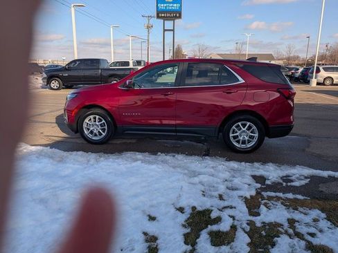 Used 2023 Chevrolet Equinox LT image 10