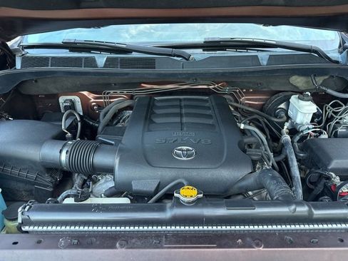 Used 2014 Toyota Tundra 1794 Edition image 45