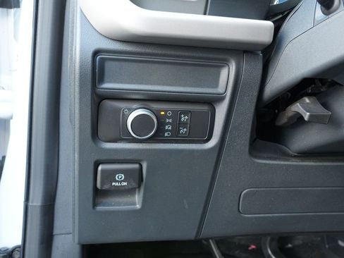 Used 2022 Ford Expedition XL AWD/4WD image 17