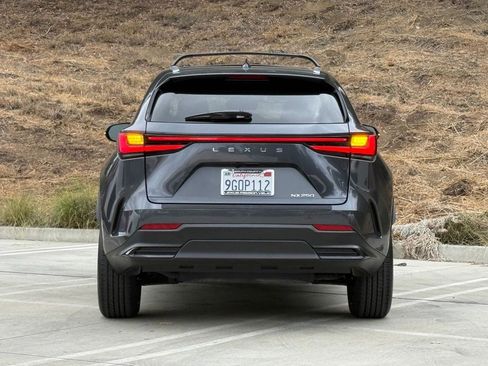 Certified 2024 Lexus NX 250 FWD image 12