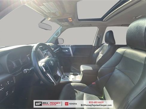 Used 2018 Toyota 4Runner Limited image 11