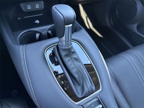 Used 2026 Honda HR-V EX-L image 21