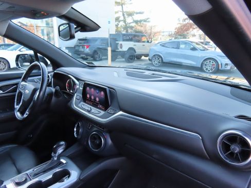 Used 2020 Chevrolet Blazer LT image 16