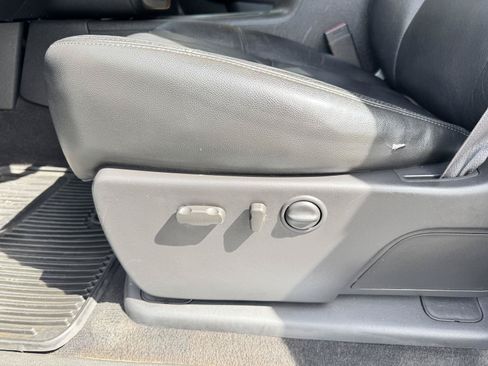 Used 2013 Chevrolet Silverado 1500 LTZ AWD/4WD image 11