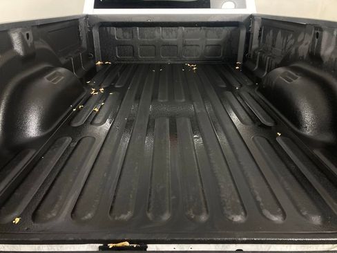 Used 2022 RAM 2500 Big Horn image 23