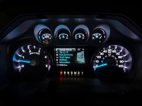 Used 2016 Ford F250 XLT w/ XLT Value Package image 18