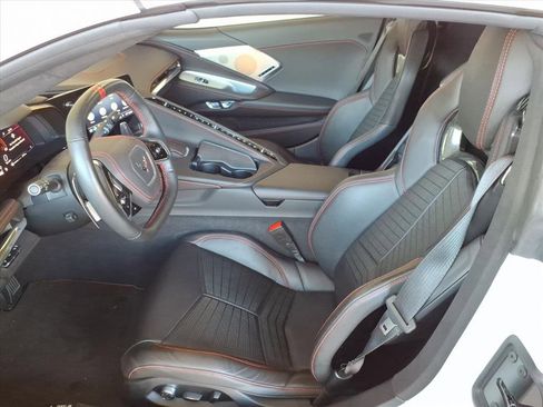 Used 2020 Chevrolet Corvette Stingray Premium Cpe w/ 3LT Preferred Equipment Group image 10