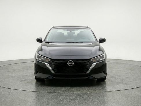 Used 2025 Nissan Sentra S FWD image 2