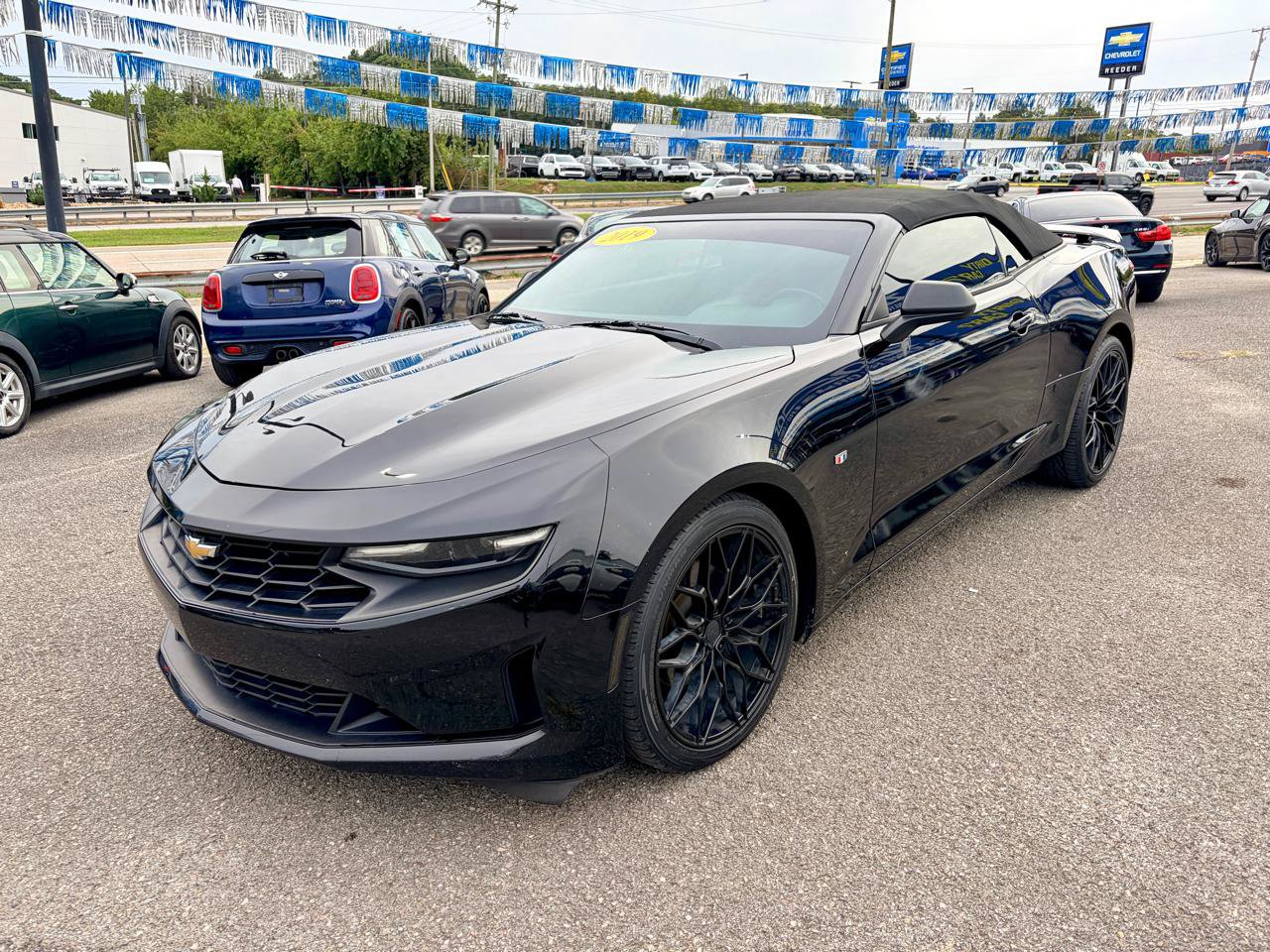 Used 2019 Chevrolet Camaro LT RWD image 3