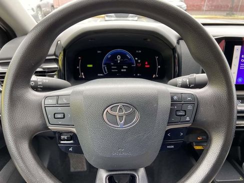 Certified 2025 Toyota Camry LE image 26