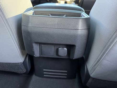 New 2025 Toyota Tacoma TRD Off-Road image 7