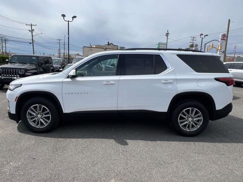 Used 2023 Chevrolet Traverse LT w/ LPO, Cargo Package AWD/4WD image 6