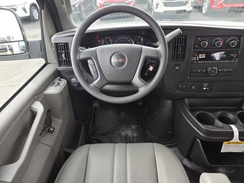 New 2026 GMC Savana 2500 Work Van w/ Driver Convenience Package RWD image 28