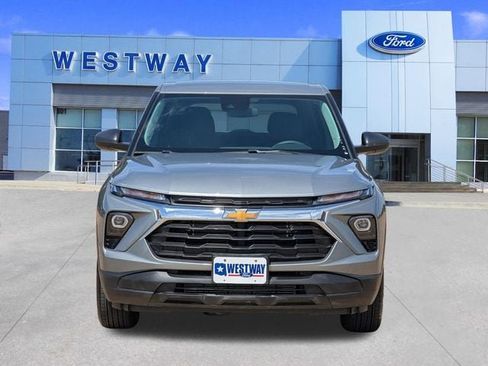 Used 2024 Chevrolet TrailBlazer LS FWD image 8