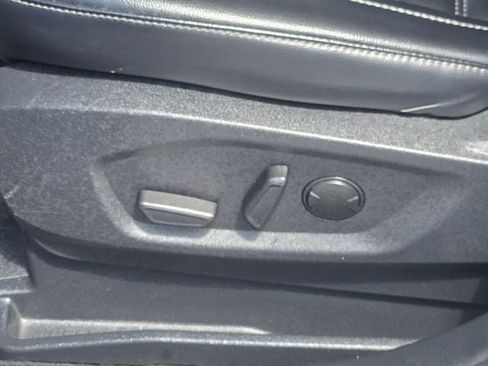 Used 2024 Ford Edge SEL AWD/4WD image 18