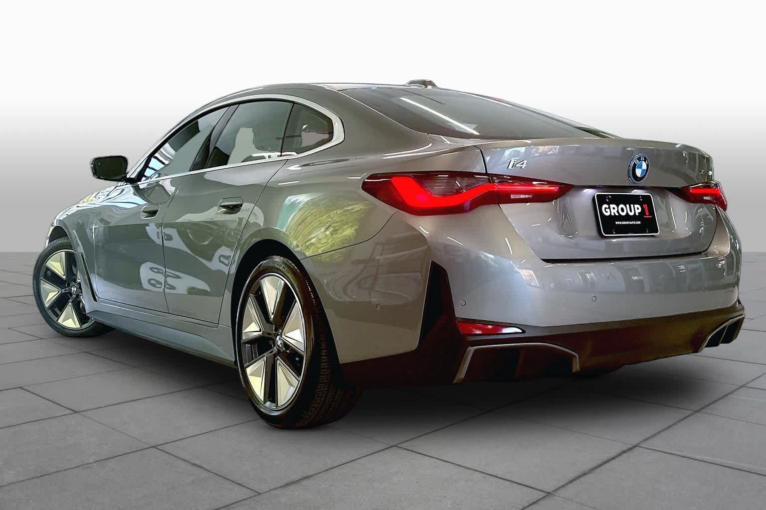 Used 2025 BMW i4 xDrive40i w/ Premium Package AWD/4WD image 11