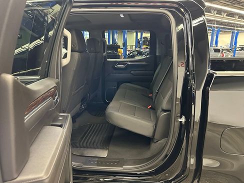 Used 2026 GMC Sierra 1500 SLE AWD/4WD image 14