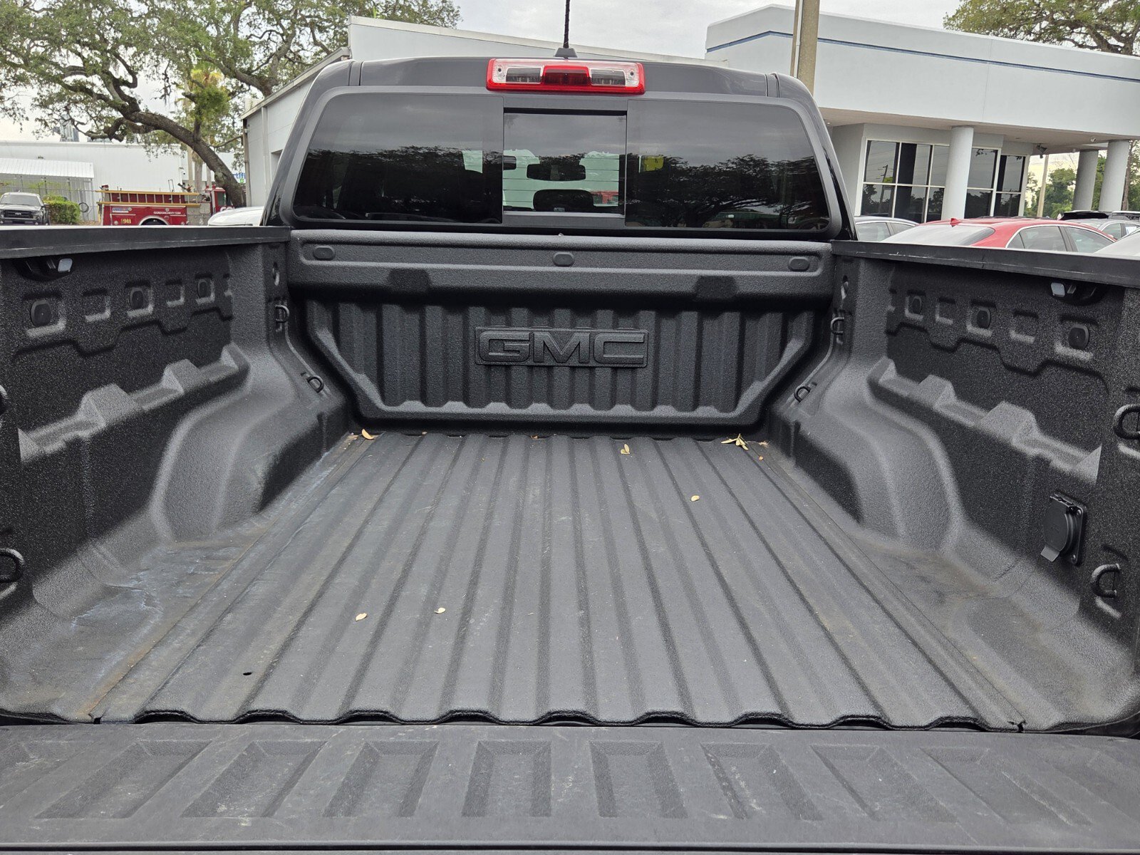Used 2024 GMC Canyon AT4 AWD/4WD image 18