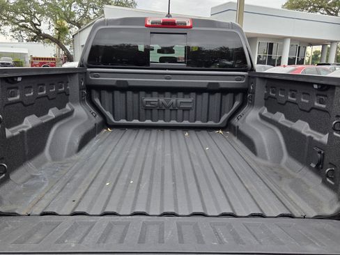 Used 2024 GMC Canyon AT4 AWD/4WD image 18